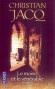 Le moine et le vénérable - Début 1944, deux hommes exceptionnels sont arrêtés par la Gestapo et emprisonnés dans une mystérieuse forteresse allemande. - Christian Jacq - Roman historique